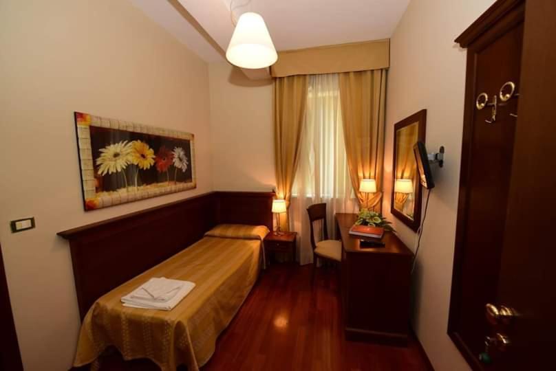 Albergo La Locanda Degli Apolidi Atena Lucana Zewnętrze zdjęcie